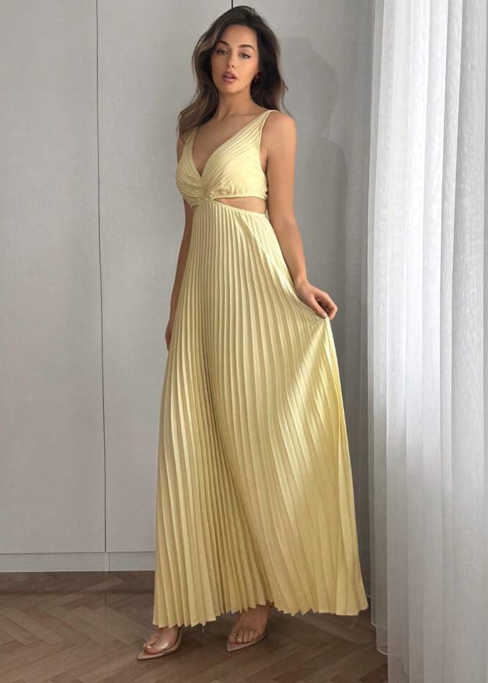 Ravella robe